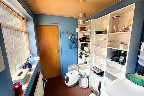 54 Moat Road, Walsall, WS2 9PJ