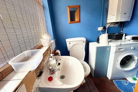 54 Moat Road, Walsall, WS2 9PJ