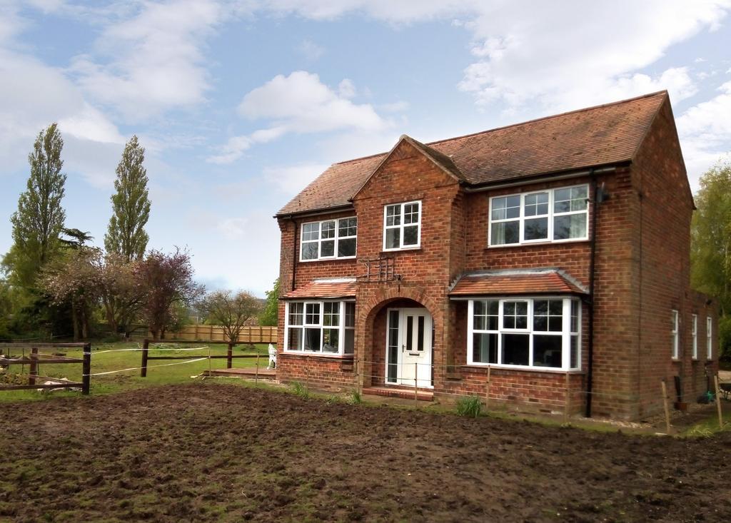 Fotherby LINCOLNSHIRE 3 bed detached house for sale £420,000