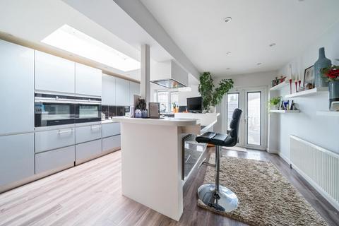 28 Haig Road, Stanmore, HA7 4EP