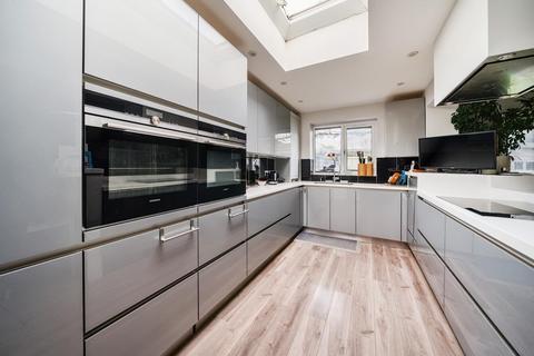 28 Haig Road, Stanmore, HA7 4EP