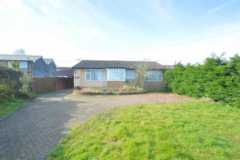 3 bedroom detached bungalow for sale - MODERNISATION REQUIRED * ROOKLEY