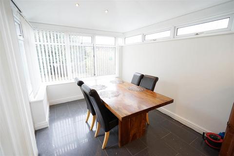 9 Rotherhead Close, Horwich, Bolton, BL6 5UG