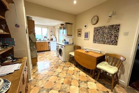 2 bedroom bungalow for sale - Leyfield Bank, Holmfirth HD9