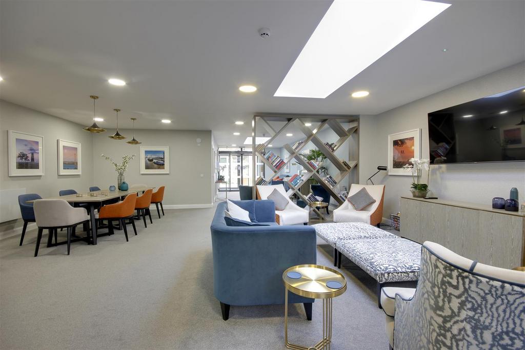 Owners Lounge