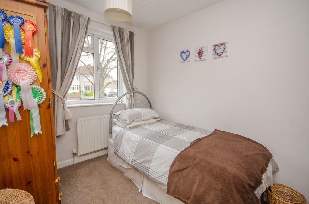 Bedroom 3.jpg
