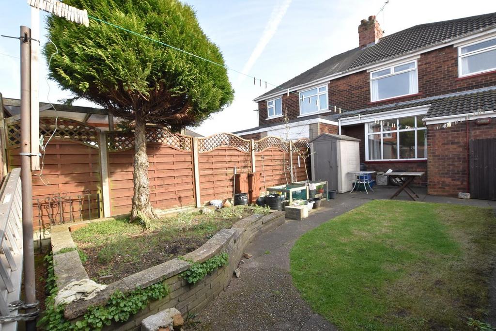 Rowland Road, Scunthorpe 3 bed semidetached house for sale £130,000