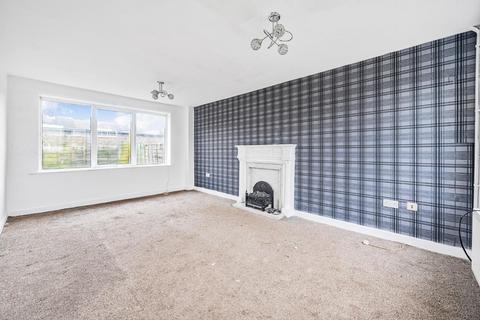 3 bedroom terraced house for sale, Syke Road, Wetherby, West Yorkshire