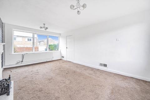 3 bedroom terraced house for sale, Syke Road, Wetherby, West Yorkshire