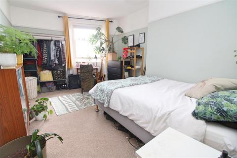 1 bedroom apartment for sale, Brunswick Place, Hove