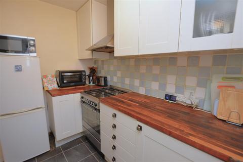 107 Brangwyn Crescent, London, SW19 2UA