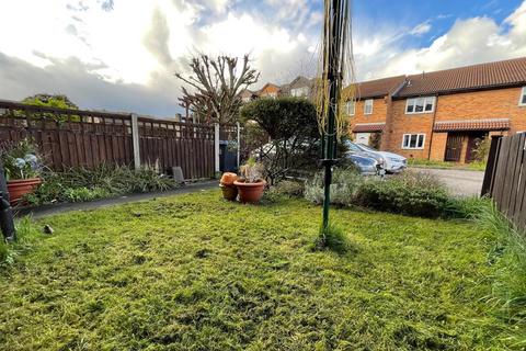 107 Brangwyn Crescent, London, SW19 2UA