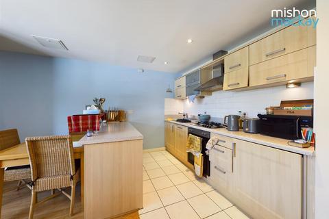 2 bedroom apartment to rent - Regent Street, Brighton, BN1 1UU