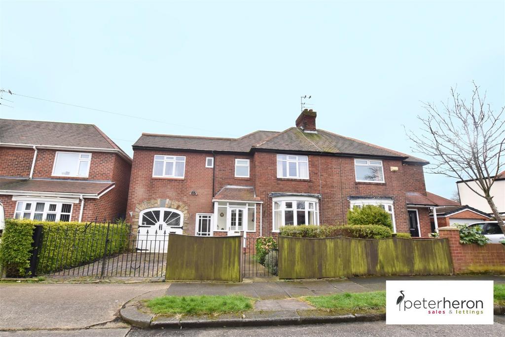 Newbridge Avenue, Monkwearmouth... 4 bed semidetached house for sale