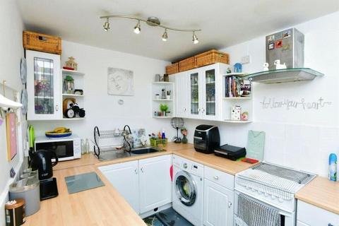 2 bedroom flat for sale, Pym Street, Plymouth, PL1