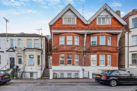 2 bedroom flat for sale, 43 St Swithuns Road, Bournemouth, BH1