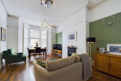 107 Park Crescent, North Shields, NE30 2HL