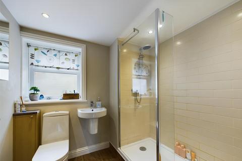 107 Park Crescent, North Shields, NE30 2HL