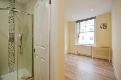 2 bedroom apartment for sale - Gloucester Terrace, London W2
