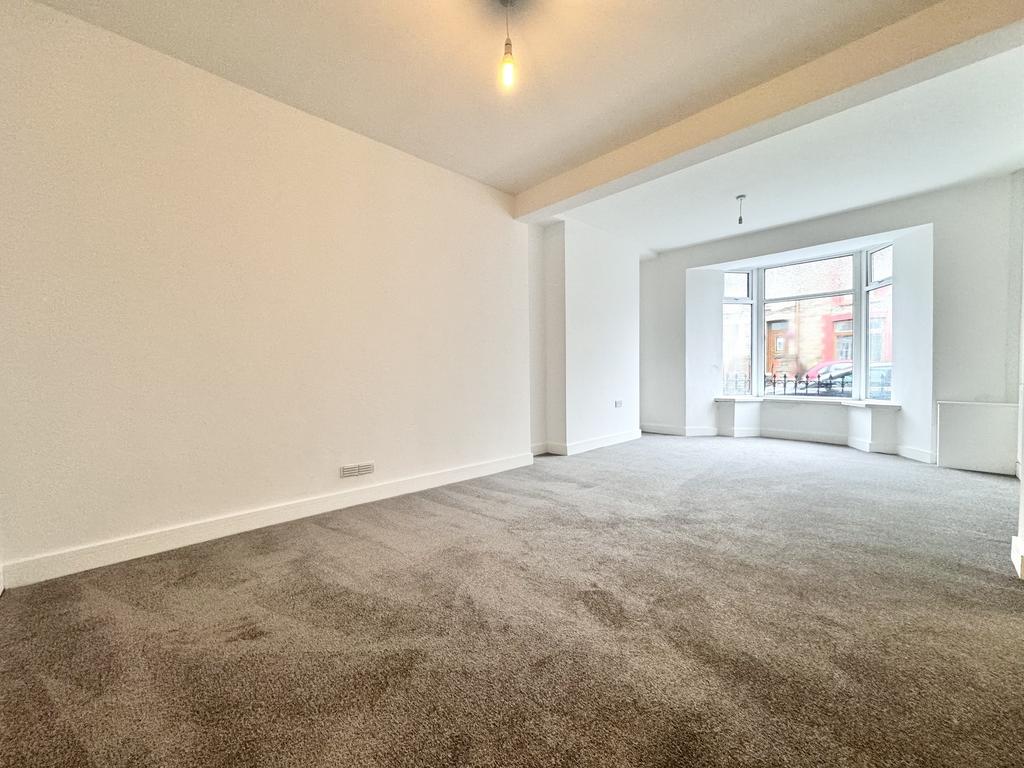 Mountain Ash CF45 3 bed terraced house for sale £145,000