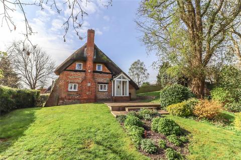 2 bedroom end of terrace house for sale, Longstock, Longstock, Stockbridge, Hampshire, SO20