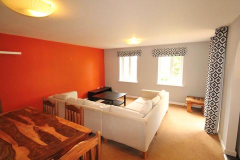 2 bedroom flat to rent - Bainbrigge Road, Headingley, Leeds, LS6