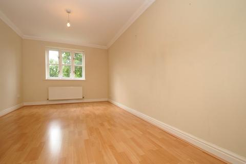 2 bedroom apartment to rent - Highlands Avenue Winchmore Hill N21