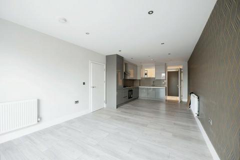 2 bedroom apartment to rent, Gascoigne Road, Barking IG11