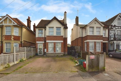3 bedroom semi-detached house for sale, Clacton-on-Sea CO15