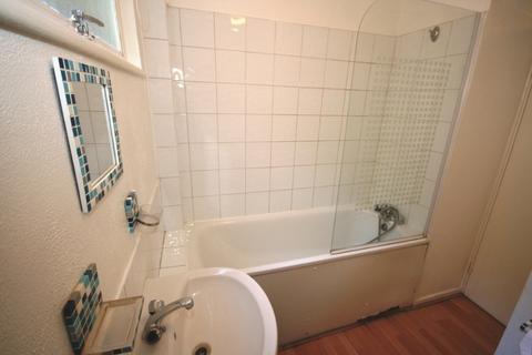 1 bedroom flat to rent, Camden Passage Islington N1 8DZ