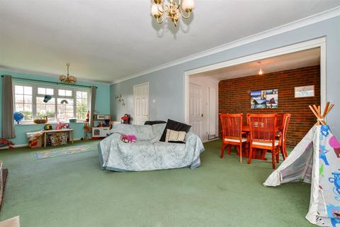 5 bedroom detached house for sale, Bromley Green Road, Ashford, Kent