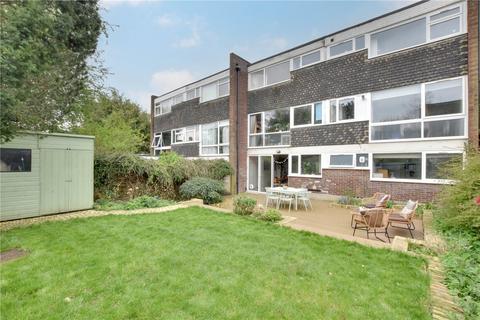 4 Michaels Close, London, SE13 5BP