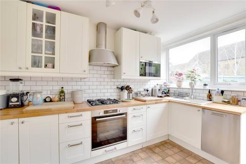 4 Michaels Close, London, SE13 5BP