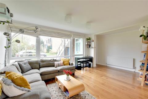 4 Michaels Close, London, SE13 5BP