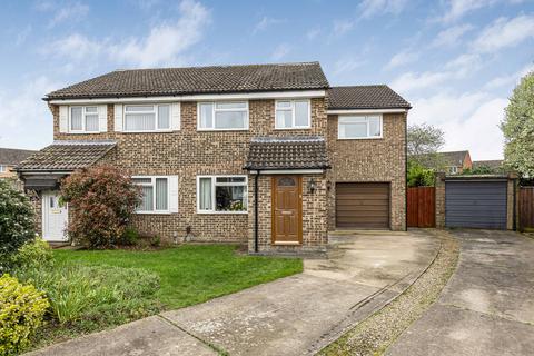 4 bedroom semi-detached house for sale - St Andrews Close, Abingdon, OX14