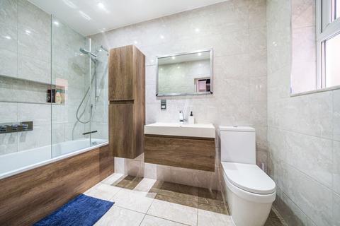 125a Leicester Road, Barnet, EN5 5EA