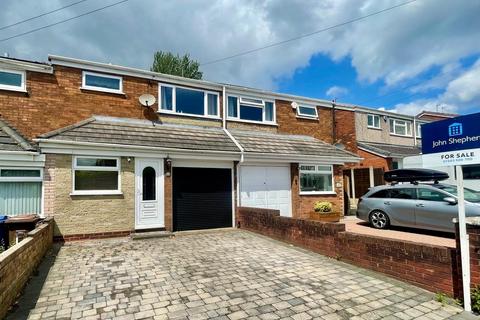 3 bedroom house for sale, Langdale Drive, Cannock, Staffordshire, WS11