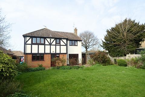 4 bedroom detached house for sale, West Mersea, CO5 8AW