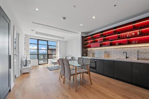 undefined, Defoe House, London City Island, London, E14