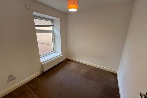 4 Emlyn Terrace, Tonypandy, CF40 2BL