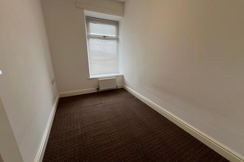 4 Emlyn Terrace, Tonypandy, CF40 2BL