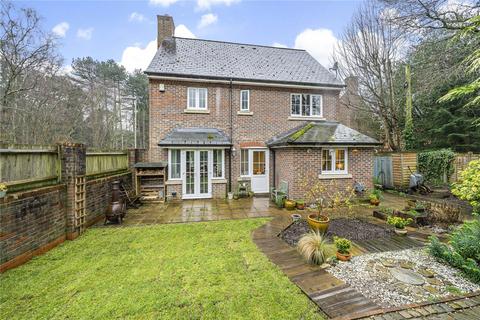 5 bedroom detached house for sale - Silver Birch Mews, Greatham, Liss, Hampshire, GU33