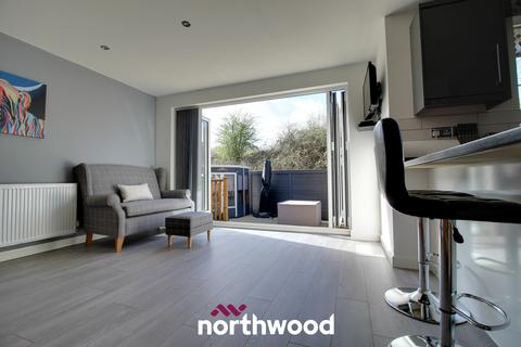 37 Northfield Drive, Thorne, Doncaster, DN8 4FG
