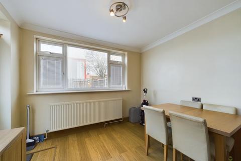 25 Basilon Road, Bexleyheath, DA7 4RQ