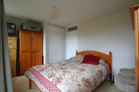 1 bedroom flat for sale, Balmoral Court, Kidderminster, DY10