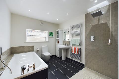 1 Atlantic Way, Tintagel, PL34 0DF