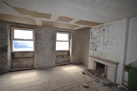 4 bedroom terraced house for sale - Bangor LL57