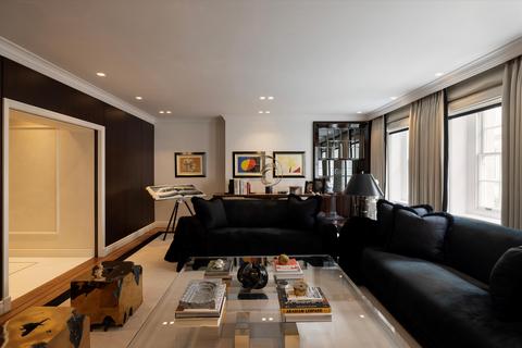 2 bedroom flat for sale, Balfour Place, Mayfair, London, W1K