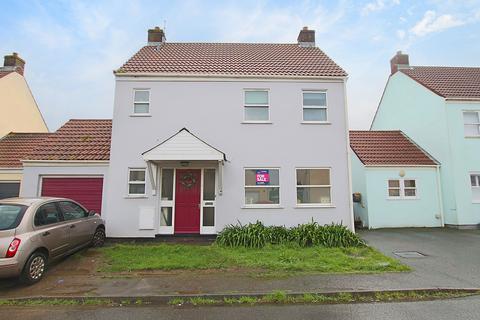 3 bedroom property for sale - 5 Collings Rise, St Peter Port, Guernsey, GY1