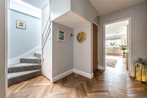 Tamara Reigate Road, Betchworth, RH3 7EY
